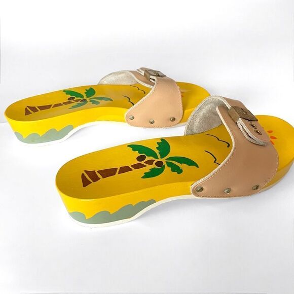 Dr. Scholl’s Hand Painted Palm Tree Wooden Clog Sandals - Picture 4 of 7